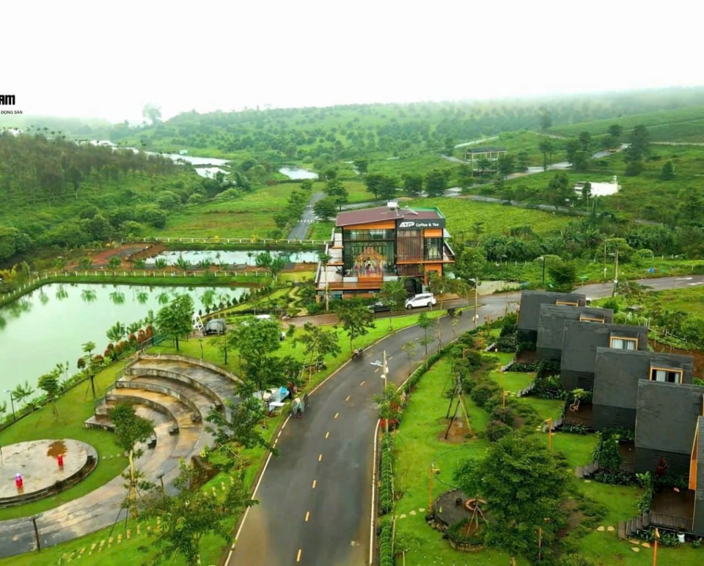 Bán đất nghỉ dưỡng view hồ Tảo Hồng độc đáo tại Bảo Lộc - Giá tốt, tiềm năng tăng gấp 2-3 lần!